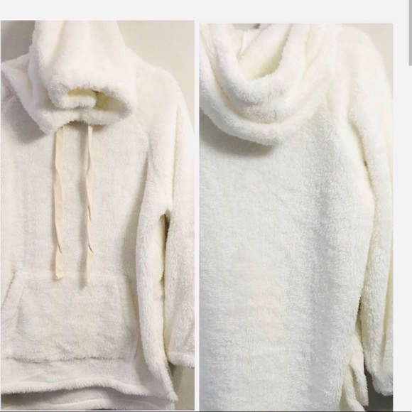 New! 1 left! Cozy, Sherpa Juliet sweater - Picture 7 of 7